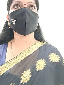 Snapshot of shivani27 chatting on September 2025 02:28:02 PM shivani27 online show from September 2025 02:28:02 PM