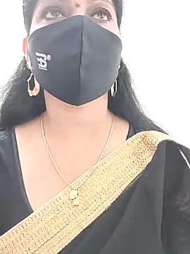 Snapshot of shivani27 chatting on October 2025 02:57:01 PM shivani27 online show from October 2025 02:57:01 PM