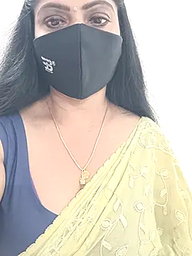 shivani27 online show from February 2026 06:35:01 PM