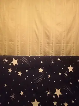 Snapshot of YzabellFabioo chatting on February 2026 11:23:02 PM YzabellFabioo online show from February 2026 11:23:02 PM