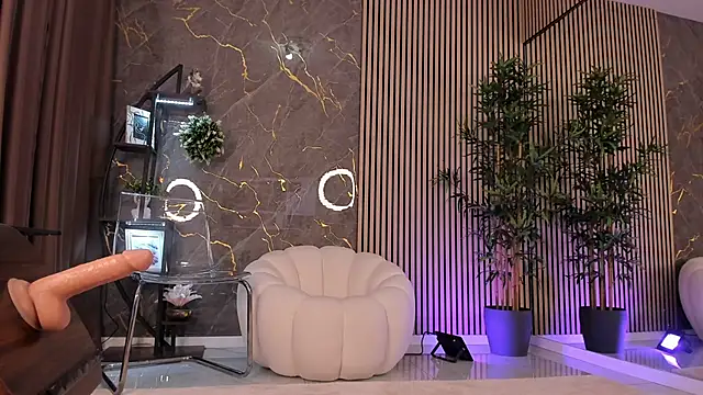 KimP0ssible online show from February 2026 04:36:02 PM