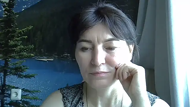 Krystal 82 online show from March 2026 03:39:02 PM