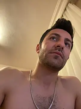 emredenizz07 online show from March 2026 05:43:01 PM