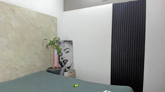 Snapshot of _Axel_09 chatting on September 2025 04:14:02 AM Axel 09 online show from September 2025 04:14:02 AM