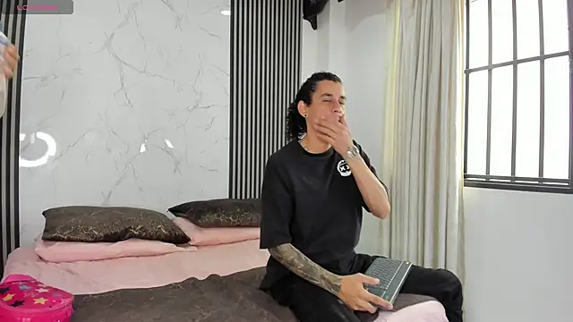 JackAndRosse  online show from January 2026 02:10:01 PM