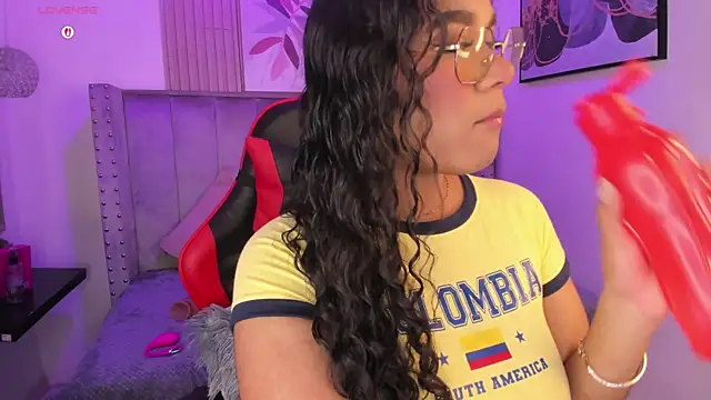 Seshat Hitt online show from April 2026 03:22:01 AM