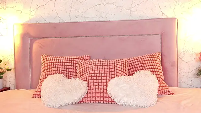 ChannelAngeless online show from November 2025 10:04:02 AM