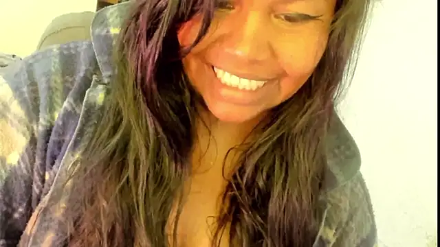 Snapshot of ebonylouissexyhot chatting on November 2025 07:13:02 PM ebonylouissexyhot online show from November 2025 07:13:02 PM