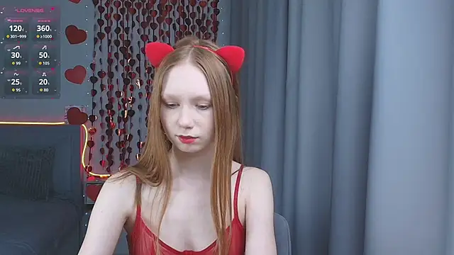 FoxyMira online show from February 2026 02:36:01 PM