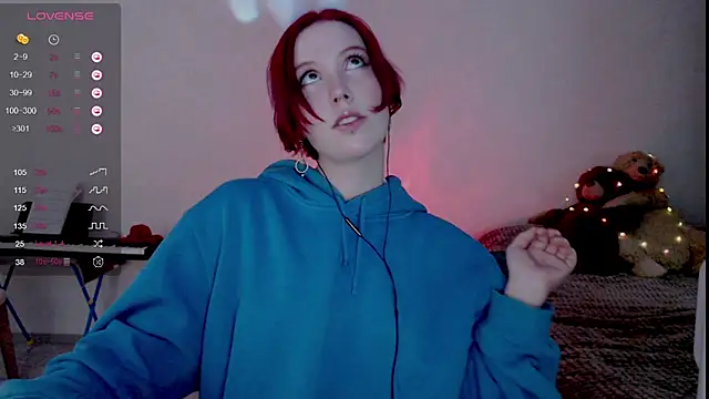 Ruby Flame online show from October 2025 05:53:02 AM