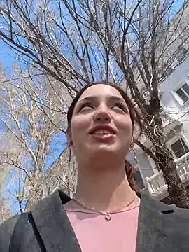 DollyTall online show from April 2026 06:30:02 AM