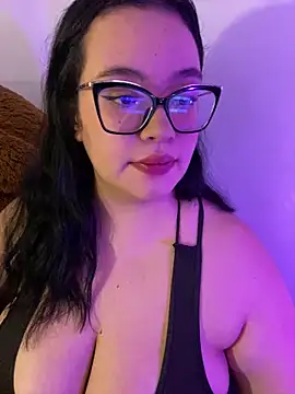 Emily Taylor2 online show from September 2025 03:38:02 AM