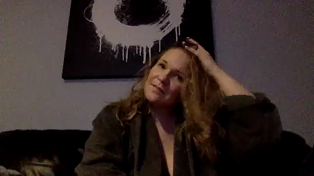 Snapshot of less-is-moore chatting on February 2026 05:50:01 PM less-is-moore online show from February 2026 05:50:01 PM