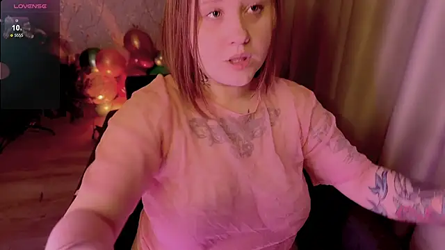 NaomiRey1 online show from January 2026 04:33:02 PM