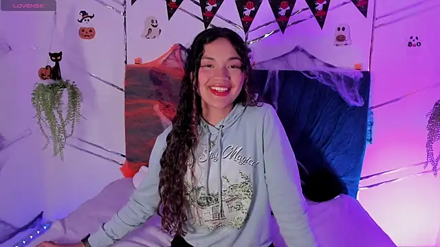 Camilla Miller01 online show from October 2025 09:17:02 PM