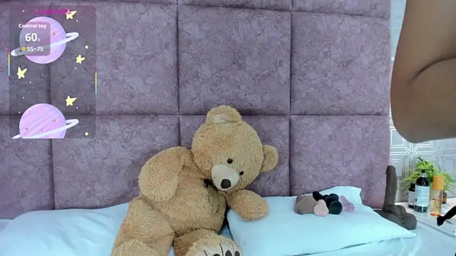 AmyStar1 online show from April 2026 08:58:02 PM