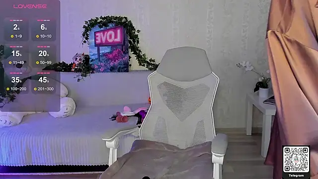 ArleneThomas online show from April 2026 02:11:01 PM