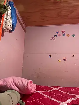 kiittyselenita online show from April 2026 07:40:02 PM