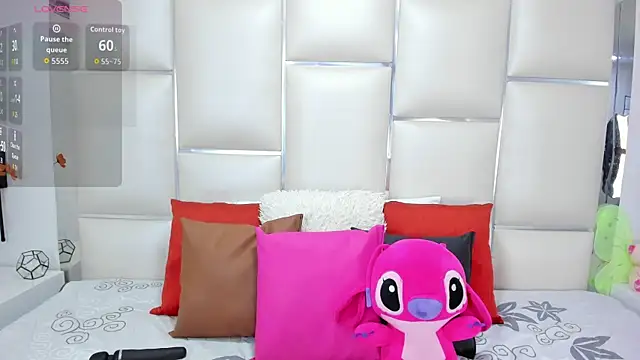 JessieAdamss online show from December 2025 08:26:01 PM