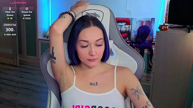 Im suka online show from November 2025 03:07:01 AM