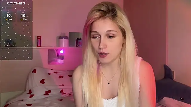  Annabel Myr  online show from October 2025 11:07:02 AM