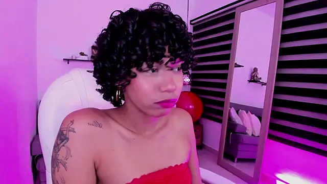 aitana kahlo online show from November 2025 07:51:02 PM