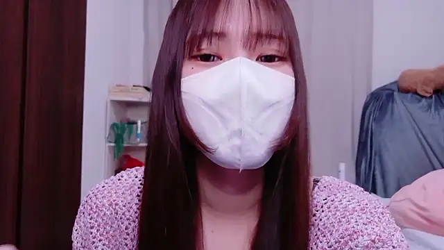 MOEMOE-Q online show from April 2026 05:08:02 PM