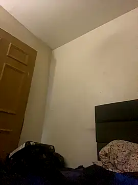 willie896 online show from October 2025 06:27:01 PM