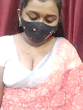 Pavani-Sexy online show from January 2026 07:04:02 PM