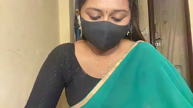 Pavani-Sexy online show from February 2026 04:06:01 PM