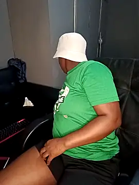 Snapshot of ALICIA_X98 chatting on February 2026 07:45:02 PM ALICIA X98 online show from February 2026 07:45:02 PM