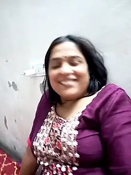 Trisha 71 online show from October 2025 03:53:01 PM