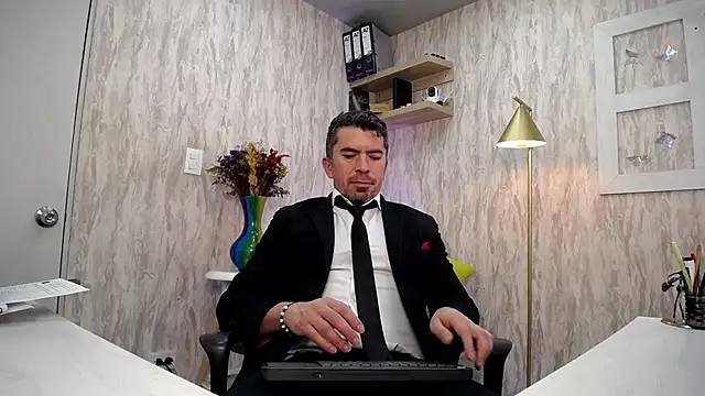 JuanKFit 45 online show from February 2026 03:12:01 AM