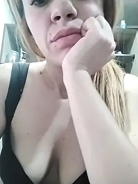 Snapshot of KATA_BLONDE chatting on October 2025 05:26:02 PM KATA BLONDE online show from October 2025 05:26:02 PM