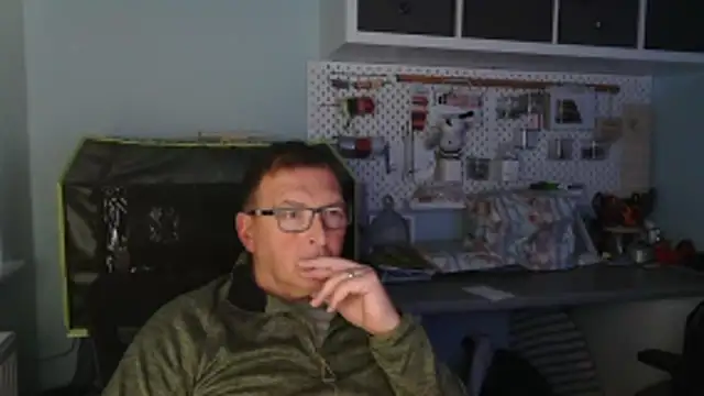 Oorse1966 online show from November 2025 05:01:02 PM