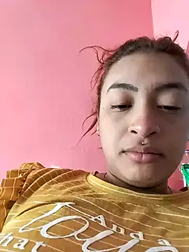 shanell saenz online show from November 2025 01:21:02 PM