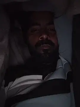 OmeningFurorji online show from November 2025 06:54:02 PM