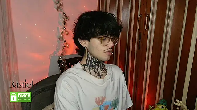 Mihail leroy online show from September 2025 01:20:01 AM