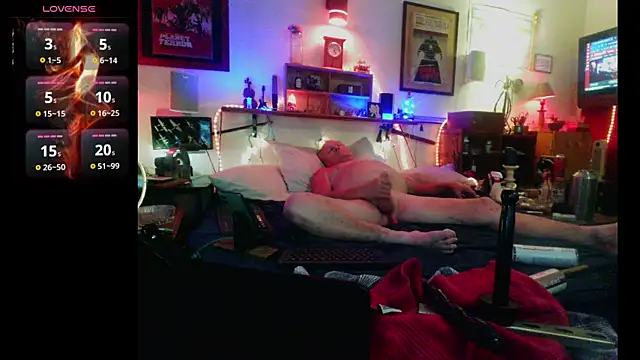 Snapshot of Pussyeat2please chatting on May 2026 11:27:02 AM Pussyeat2please online show from May 2026 11:27:02 AM