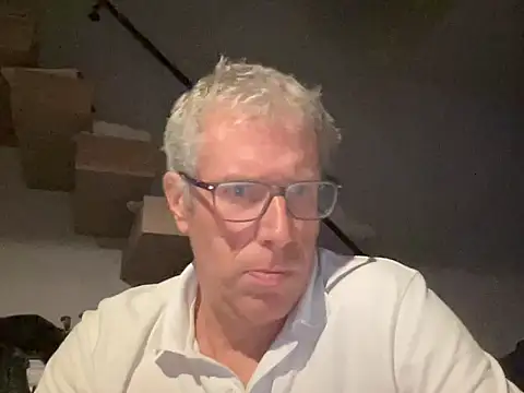 choupipat1 online show from September 2025 08:31:02 PM