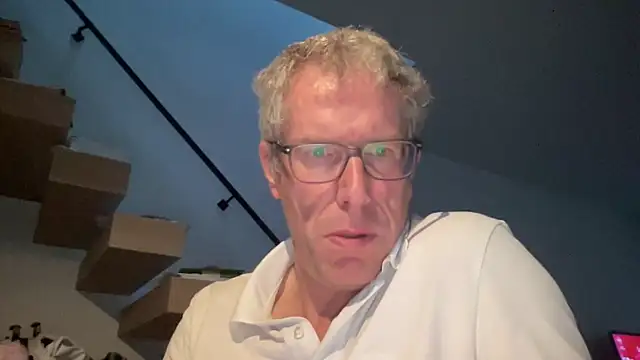 choupipat1 online show from September 2025 05:29:01 AM