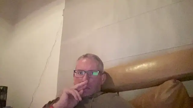 choupipat1 online show from September 2025 11:19:02 PM