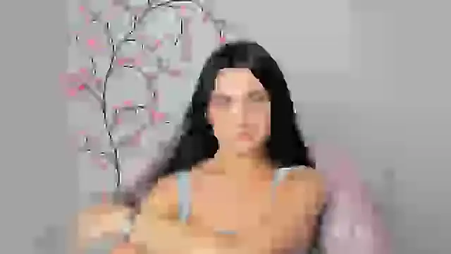 Lune Moon online show from April 2026 05:30:01 AM