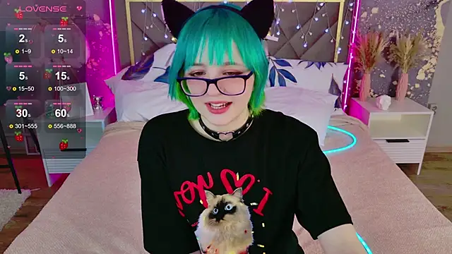 CoralineYoung online show from February 2026 07:12:01 AM