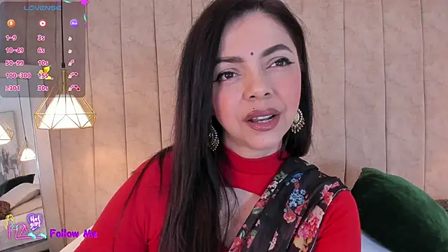 Snapshot of Anantaa_ chatting on June 2026 11:45:02 AM Anantaa online show from June 2026 11:45:02 AM