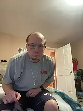 Travis746 online show from April 2026 06:45:02 PM