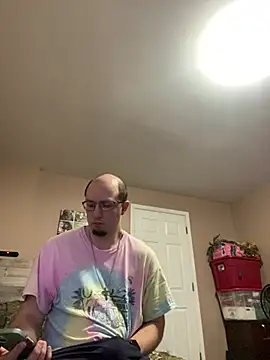 Travis746 online show from April 2026 05:06:01 PM