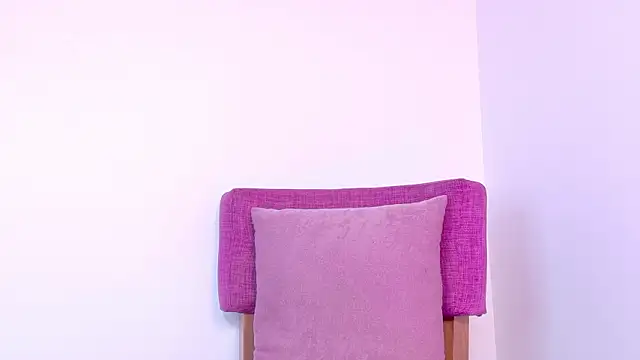 Snapshot of KITY_HILL chatting on February 2026 03:47:02 AM KITY HILL online show from February 2026 03:47:02 AM