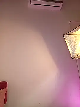 Snapshot of KITY_HILL chatting on February 2026 07:51:01 AM KITY HILL online show from February 2026 07:51:01 AM