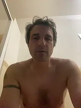 Snapshot of sasatimido chatting on June 2026 03:31:01 AM sasatimido online show from June 2026 03:31:01 AM